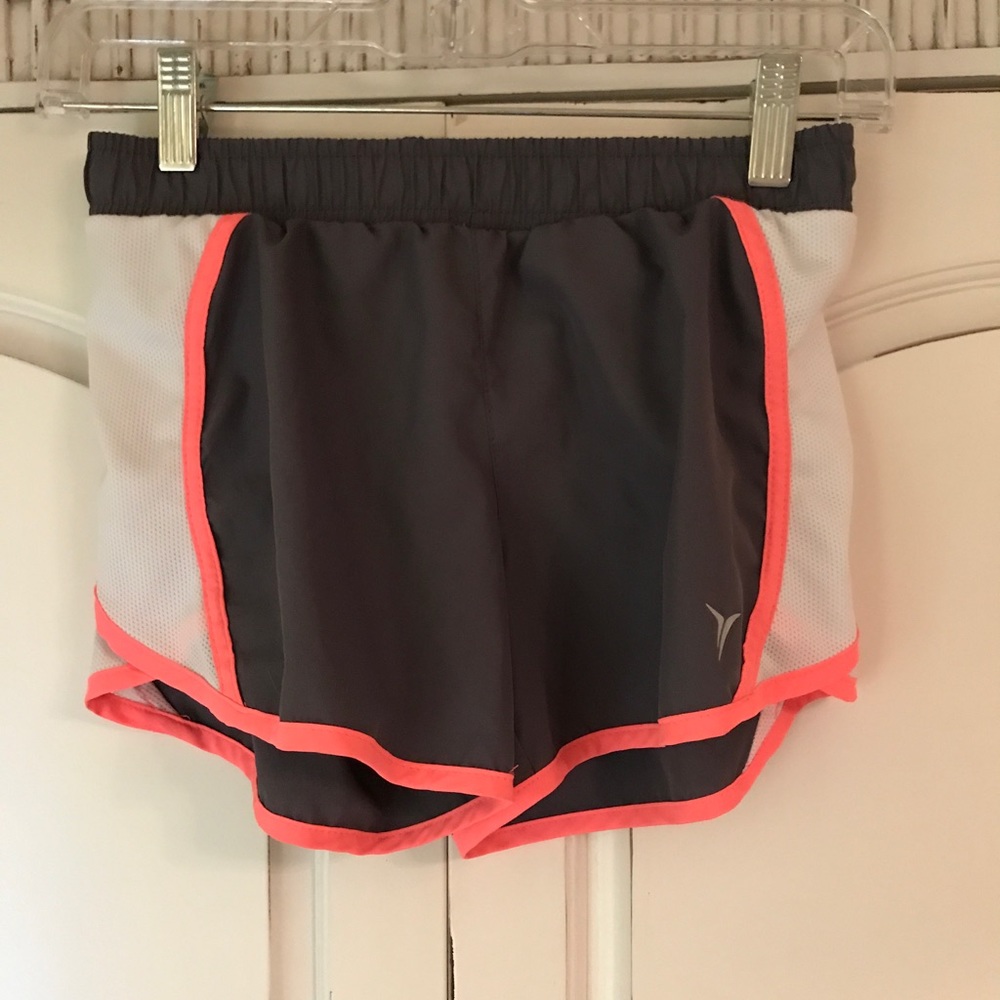 Running shorts